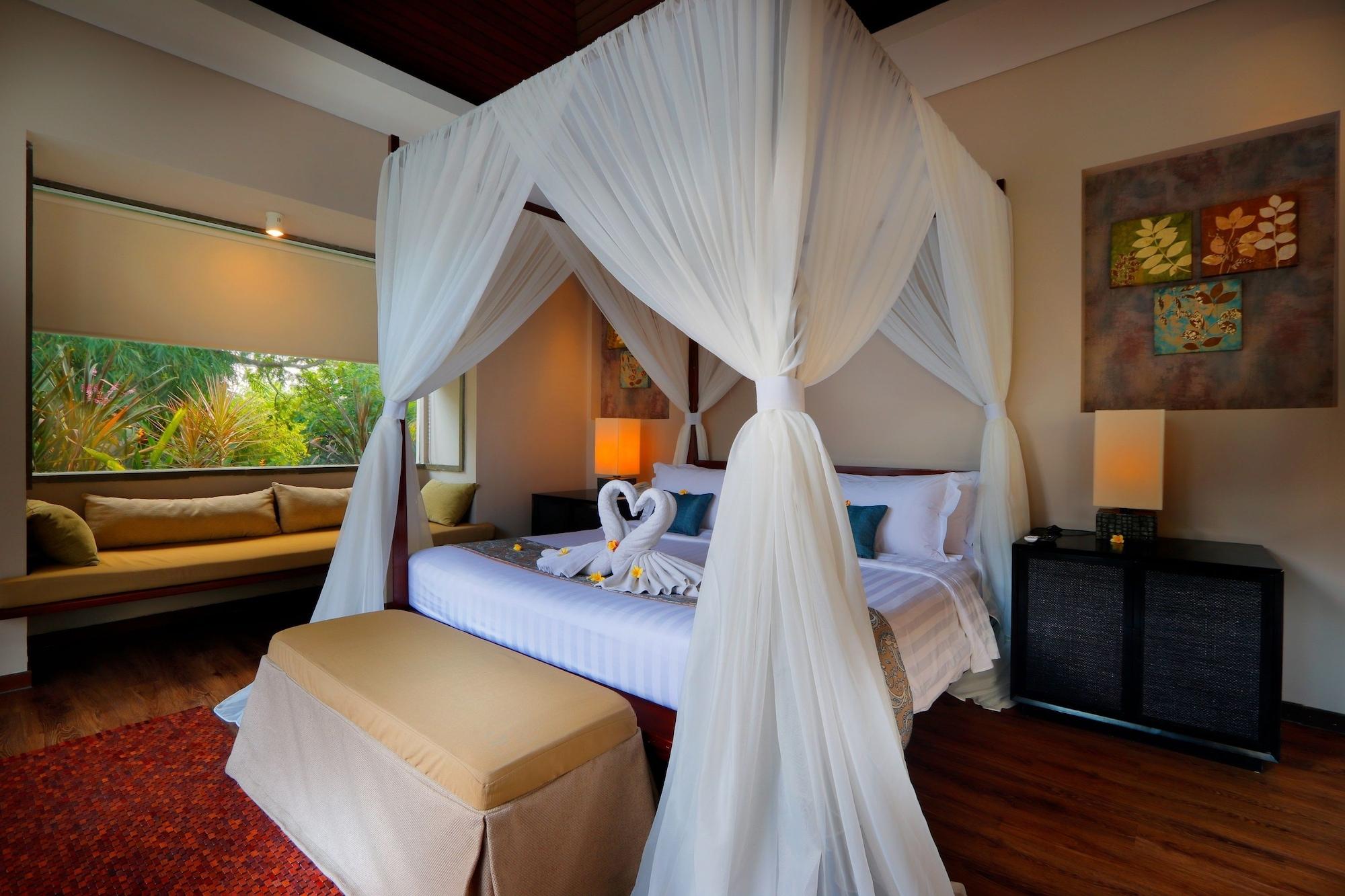 The Bali Bay View Villas Νούσα Ντούα Εξωτερικό φωτογραφία