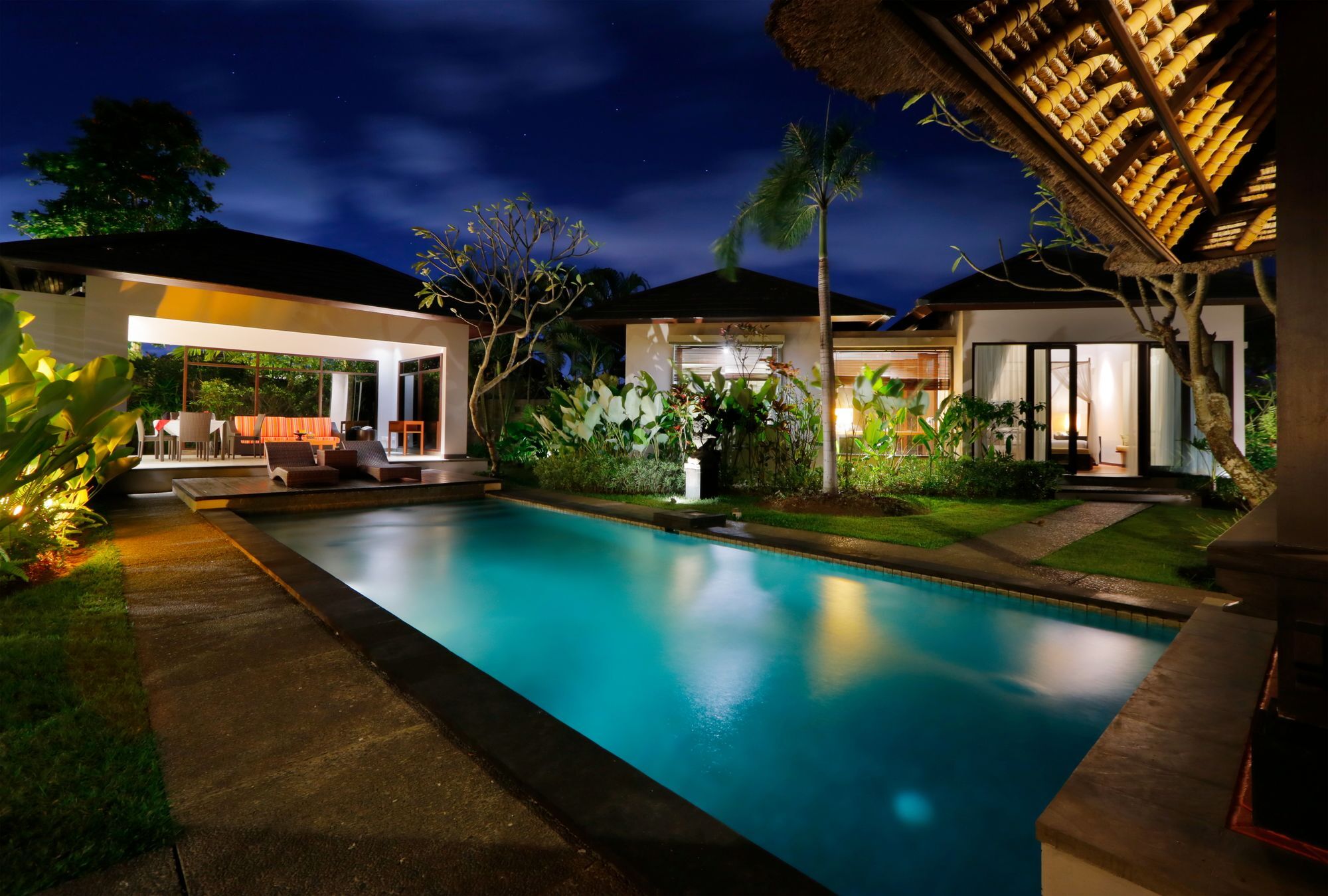 The Bali Bay View Villas Νούσα Ντούα Εξωτερικό φωτογραφία