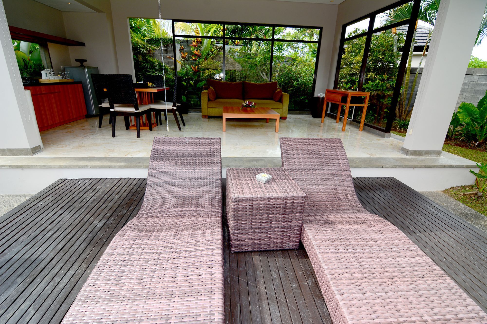The Bali Bay View Villas Νούσα Ντούα Εξωτερικό φωτογραφία