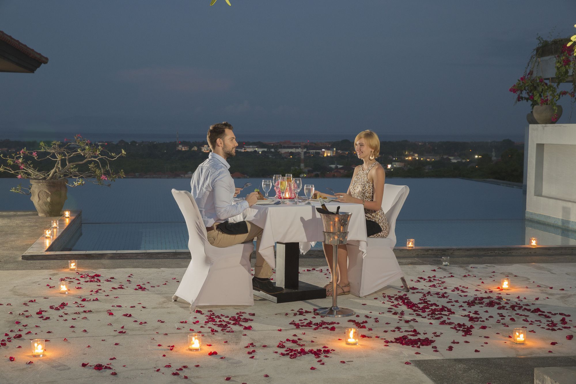 The Bali Bay View Villas Νούσα Ντούα Εξωτερικό φωτογραφία